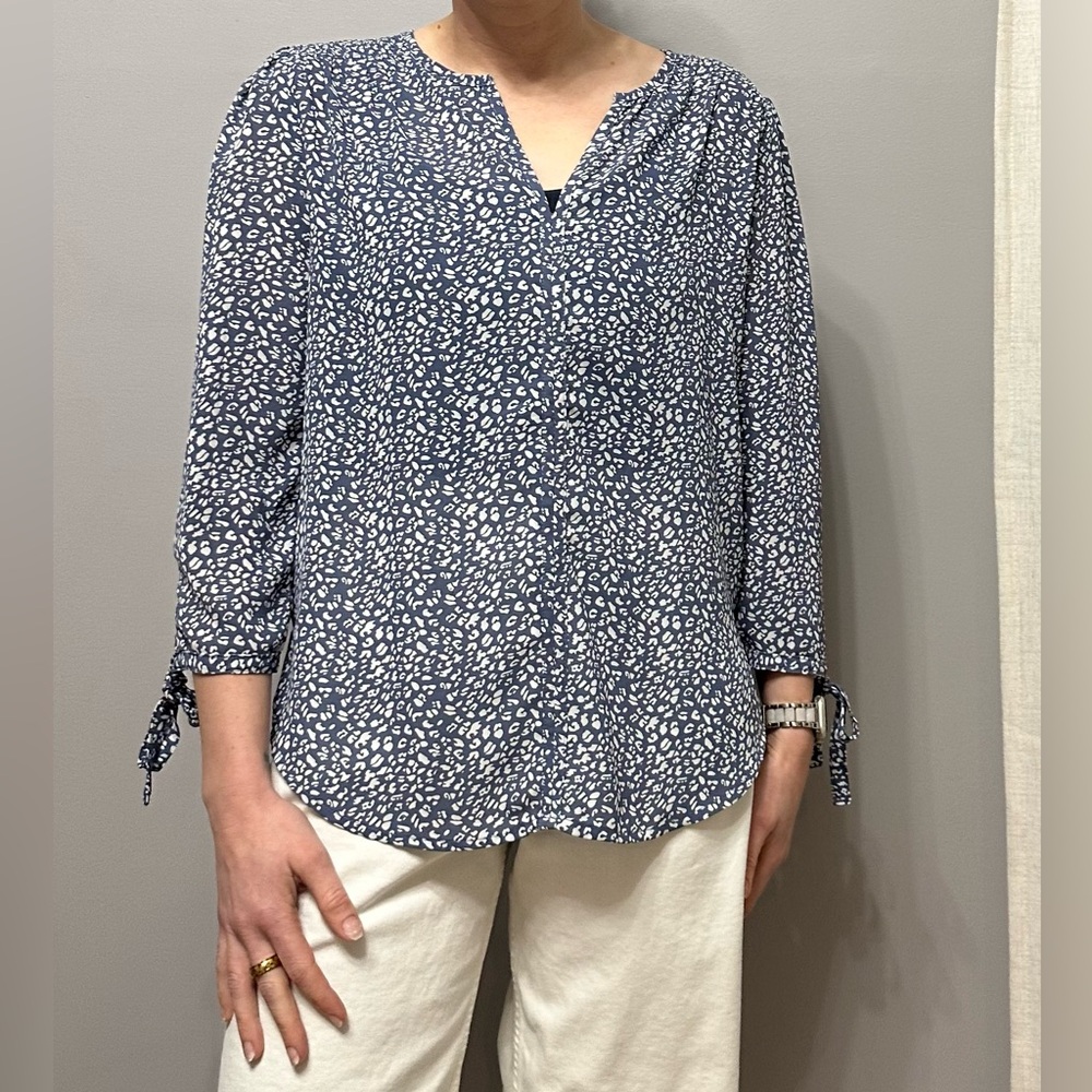 Stylish Navy Patterned Blouse